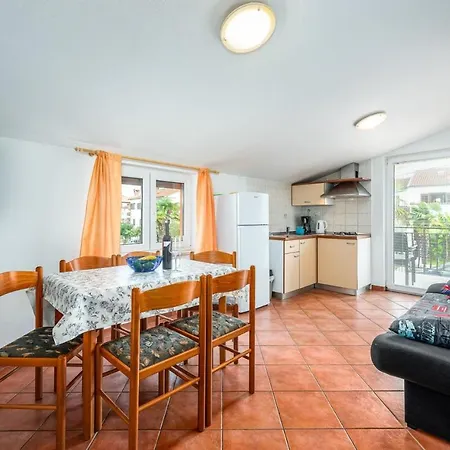 Affittacamere Aleks House With 3*