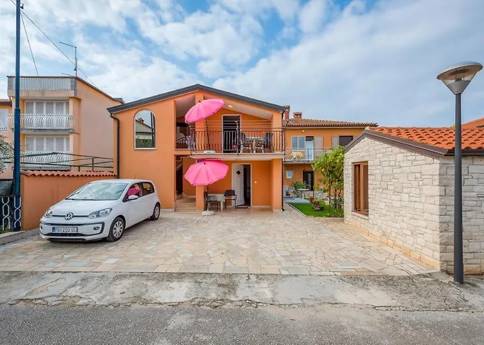 Penzion Aleks House With 3*